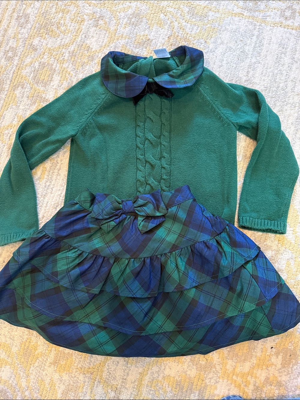 Gymboree girls holiday set